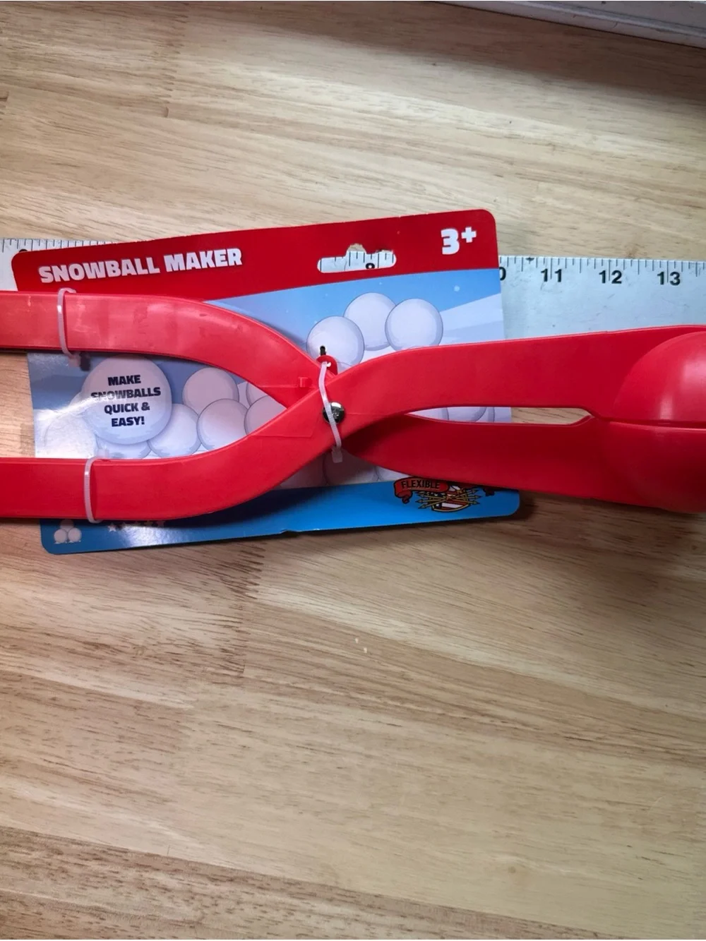 Set of 4 Snowball Maker Handheld Snowball Scoop - Kids Toys Building Sets